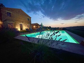 Piscine extérieure