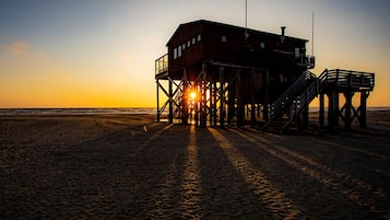 In Strandnähe, Liegestühle