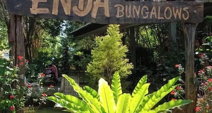 Enda Lanta Bungalows