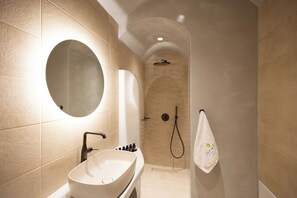 Suite, 2 Bedrooms, Private Pool | Bathroom | Shower, rainfall showerhead, designer toiletries, hair dryer - Soil of Sun Luxury Villas (Santorini)