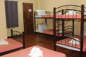 2 bedrooms, WiFi - AGAPE HOSTEL is a venue for pleasant stay in Coron. (Coron)