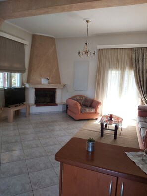 TV connectée, cheminée