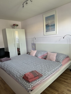 1 bedroom, iron/ironing board, travel crib, free WiFi