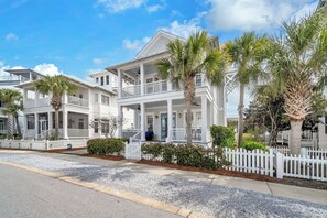 Exterior - Coast Is Clear: Sleeps 18 w/ Private Pool! Steps to Beach Walkover #7 (Panama City Beach)