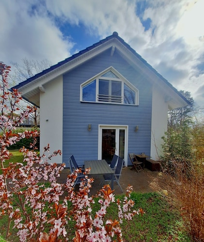 House for 6 people in Storkow - garden, fireplace, near the lake / center, quiet location