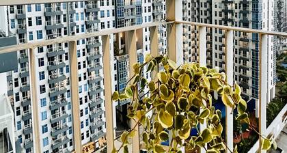 Luxury Anderson Apartment On Top of Pakuwon Mall