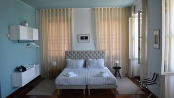 Panoramic Suite, 2 Bedrooms (Mare) | 2 bedrooms, free WiFi, bed sheets