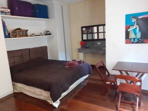 1 bedroom, iron/ironing board, WiFi, bed sheets