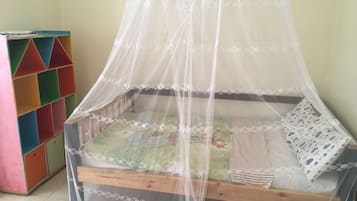 Cottage, 5 Bedrooms, Courtyard View | 1 bedroom, iron/ironing board, WiFi, bed sheets