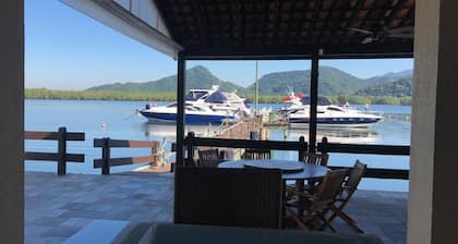 Condo en Marina Casa en Guaruja, carnaval 2015 l disponible !!!!