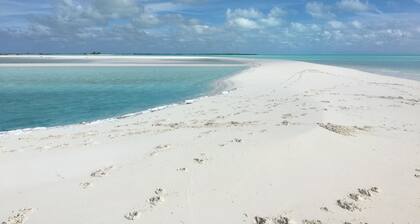 Perfect Location in Long Island, Bahamas; Best Value and Location!