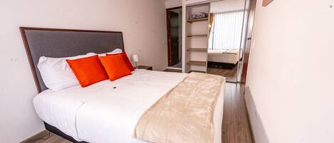 2 bedrooms, Internet