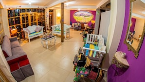 Living area - Bull House (Urubamba)
