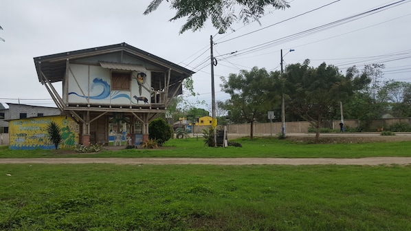 Área de parrillas y picnic