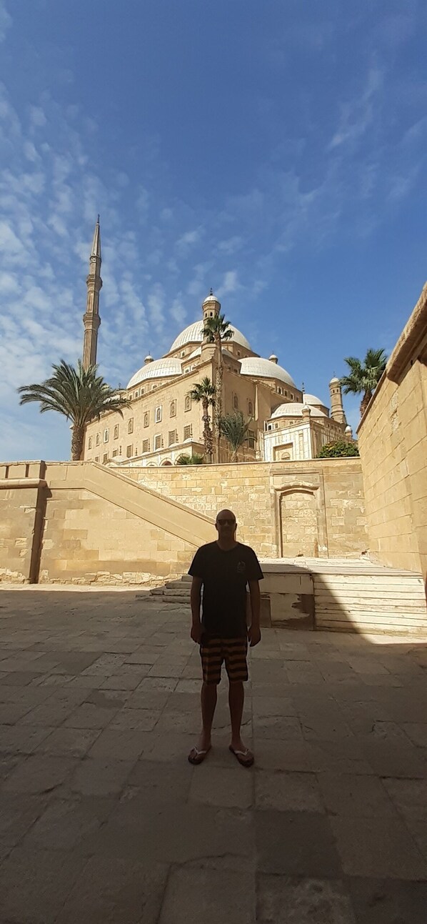 مكان جذب سياحي