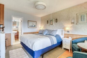 WiFi, bed sheets
