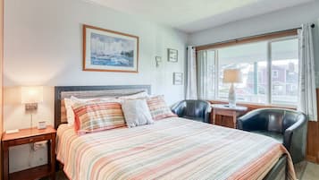 WiFi, bed sheets, wheelchair access