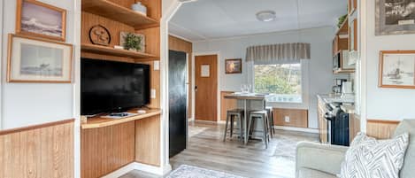 Télévision à écran plat