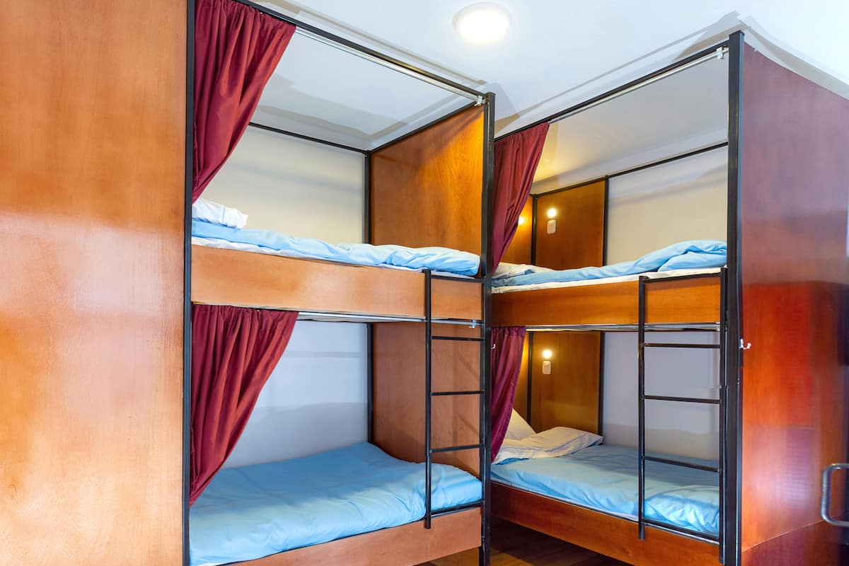 Dormitorio compartido | Ropa de cama de alta calidad, wifi gratis y ropa de cama