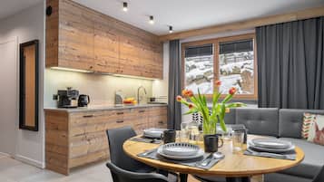 Design Apartment, 1 Bedroom, Hill View, Ground Floor (1) | Private kitchen | Full-size fridge, oven, stovetop, dishwasher