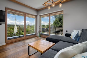 Design appartement, 1 slaapkamer, uitzicht op de stad (3) | 1 slaapkamer, luxe beddengoed, individueel gedecoreerd