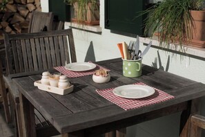 Terrace/patio - Bed & Breakfast Dvorec (Zalec)