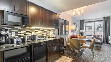 Microwave, coffee/tea maker