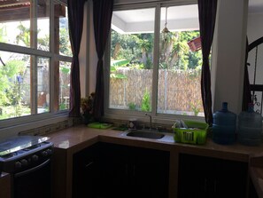 冰箱、厨具/餐具