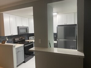 Fridge, microwave, oven, stovetop - Beach Front Building sits on the sand/ocean<br> Newly remodeled beautiful condo<br> (Fort Lauderdale)