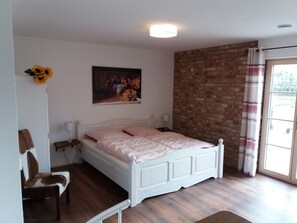 2 chambres, accès au Wi-Fi (inclus), literie fournie