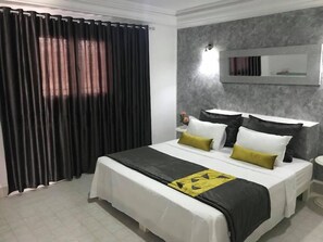 Family Apartment | 3 bedrooms, in-room safe, laptop workspace, blackout curtains - Appartement Touta Mahboubine Écologique (Hawmat al Badawiyin)