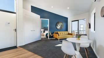 Private 1 Bedroom Apartment | Living area | Flat-screen TV, Netflix, streaming services