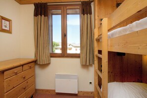 3 chambres, Wi-Fi gratuit, draps fournis