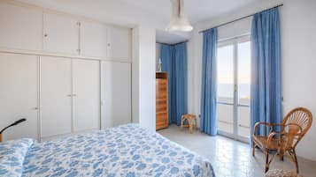 5 habitaciones, cuna de viaje, wifi gratis y ropa de cama