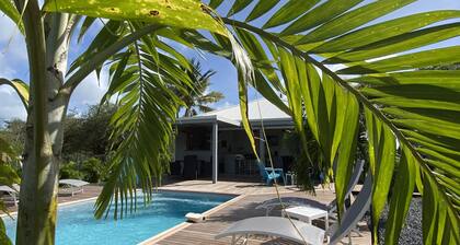 Villa close to all amenities and beach