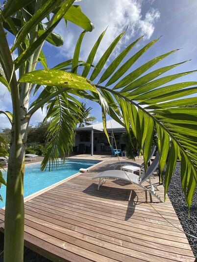Villa close to all amenities and beach
