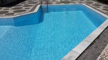 Piscina externa