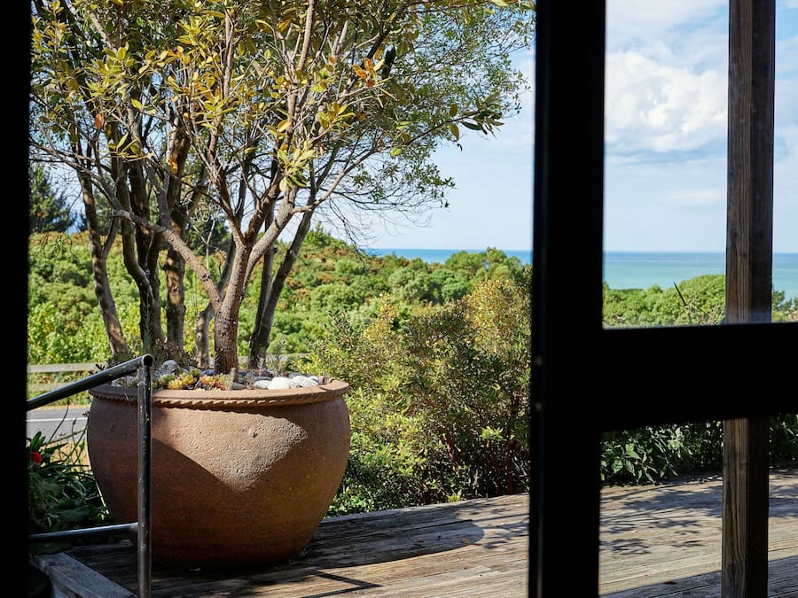Cottage | Beach/ocean view