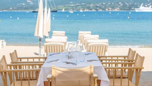 Saint-Tropez Haus mit Garten, 2 Schlafzimmer für 5 Personen, Strand 50 m.