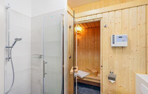 Bathtub - ReetdachhausSchilf-Idyll (Zirchow/Usedom)