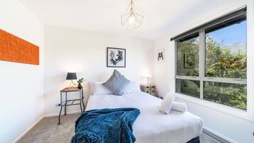 Private Deluxe Apartment