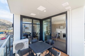 Private 2 Bedroom Executive Apartment | Terrace/patio