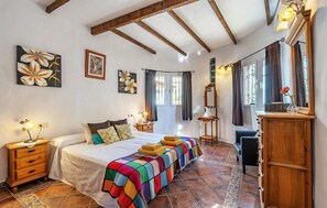 3 chambres, lit de bébé portatif, accès au Wi-Fi (inclus)