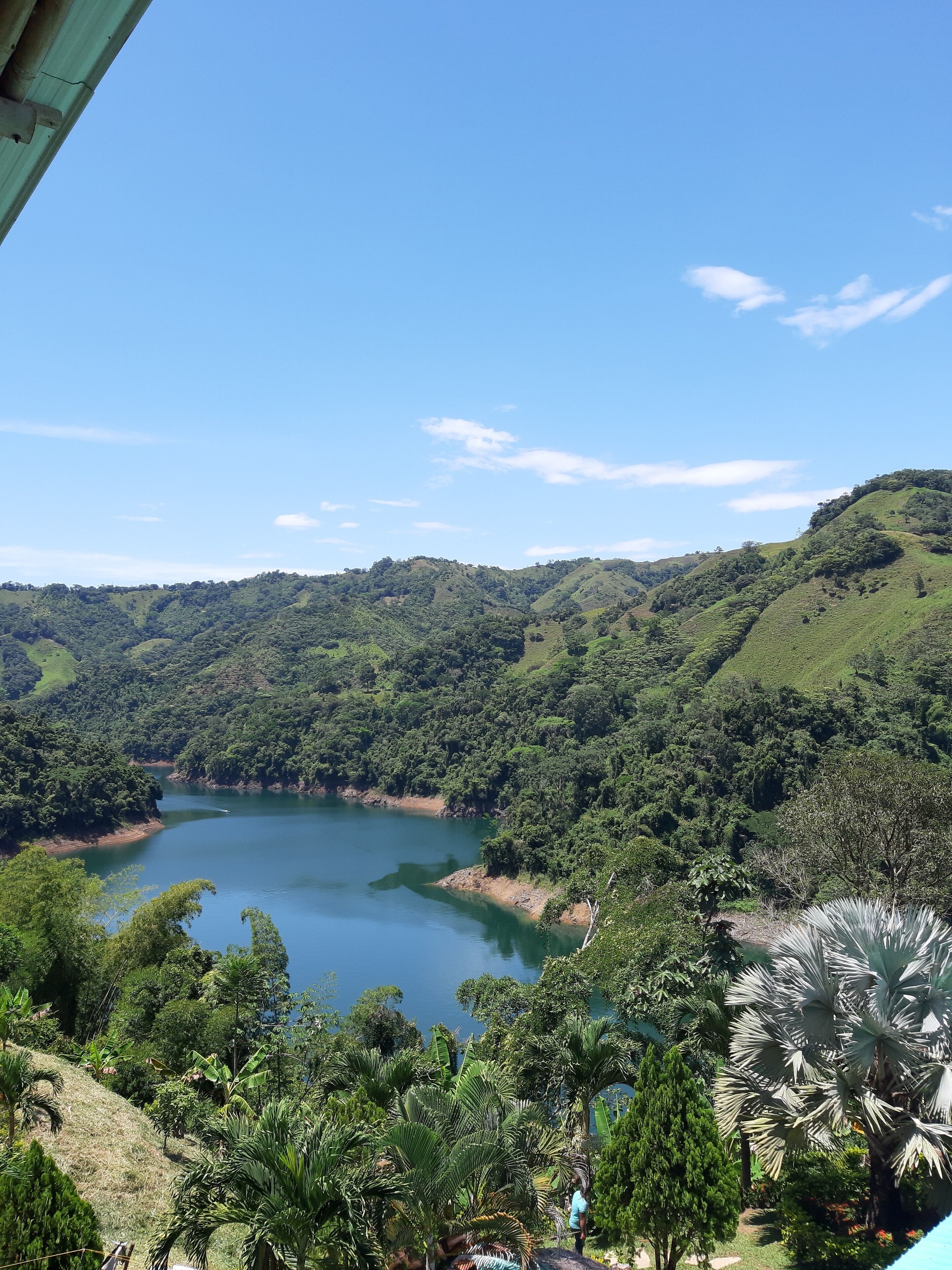Chambre Double Deluxe, 1 lit double, vue lac | Vue de la chambre