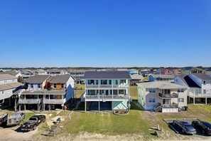 Exterior - "Reset & Unwind" - 2nd Row Home, 6 Bedrooms / 5 Bathrooms (Supply)