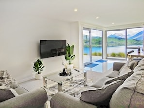 Executive appartement | Woonkamer | Flatscreentelevisie, Netflix en streamingdiensten