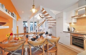 Fridge, microwave, stovetop, dishwasher - Gorgeous apartment in Rechlin with WiFi (Rechlin)
