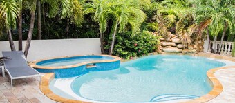 Siesta Key, FL Getaway - 1/4 mijl naar het strand, 1 1/2 naar Siesta-sleutel en het centrum