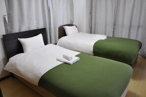 公寓客房 (Privately Reserved 5th and 6th Floors) | 4 間臥室、熨斗/熨衣板、免費無線上網