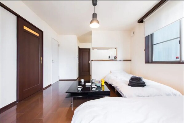 Apartment | 2 bedrooms, free WiFi - Shimazuyama Square (Tokyo)